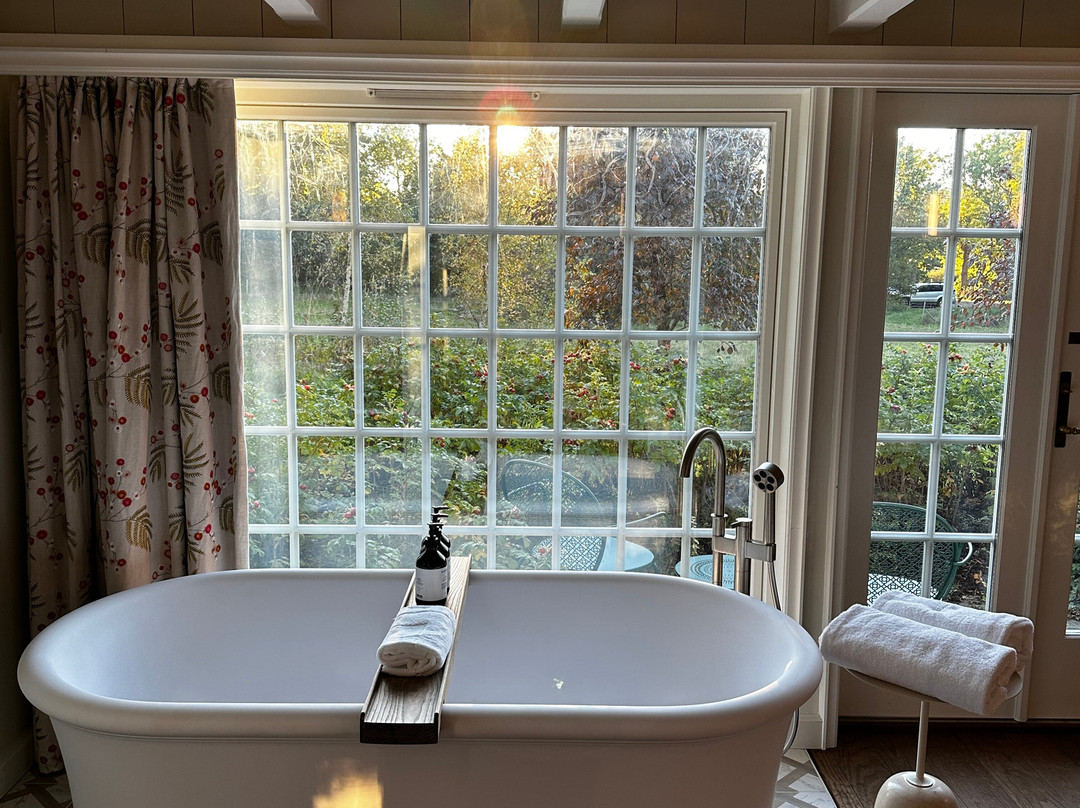 Engo Gard Hotel & Restaurant主图