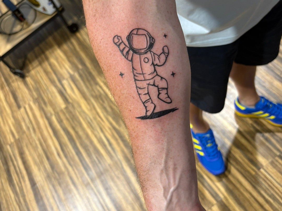 Asylum Of Ink Tattoo And Bar-提斯里菲必去景点