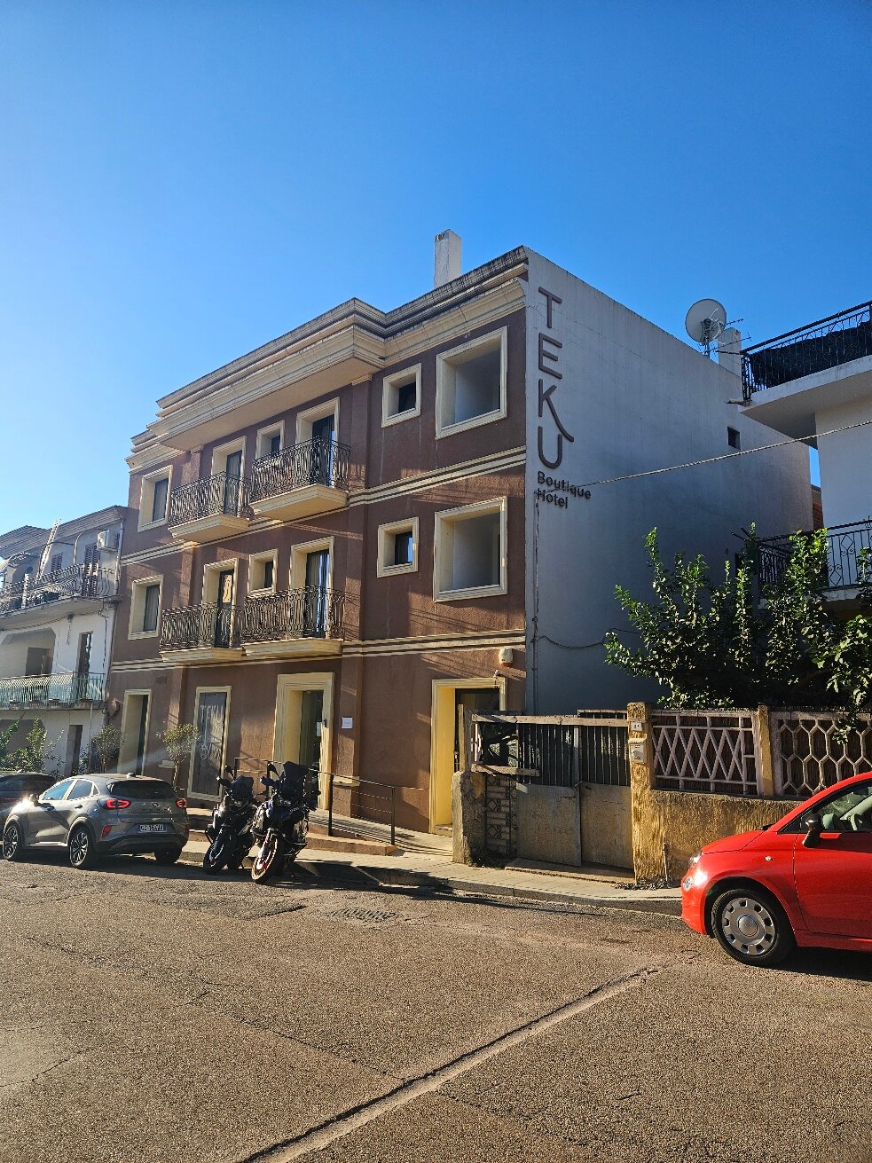 Teku Hotel-官方