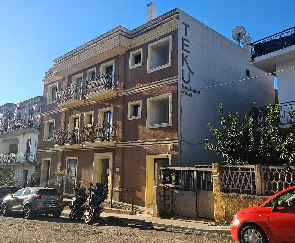 Teku Hotel主图