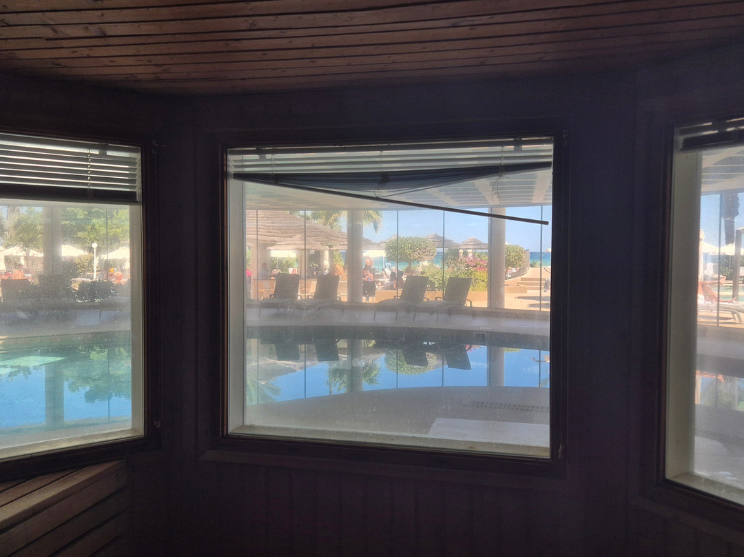 Sunrise Beach Hotel主图