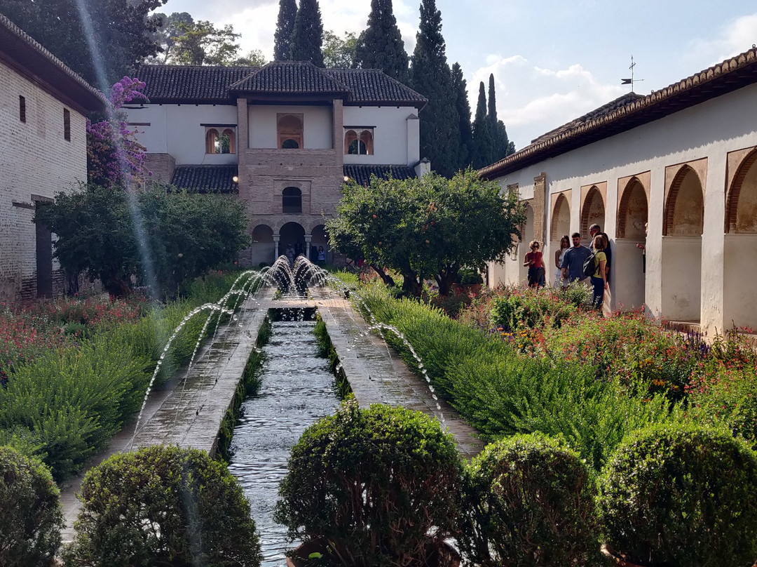 Guía Granada - Dara Cabrera Vega-格拉纳达必去景点