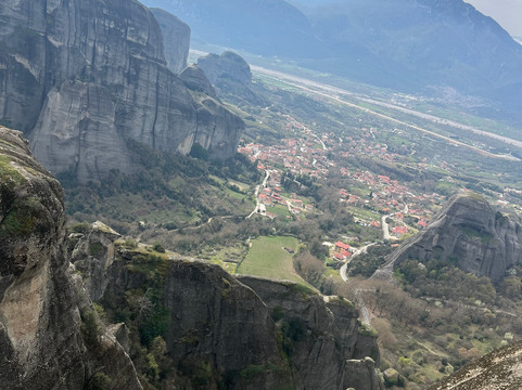Zenith Travel & Tours-地拉那必去景点