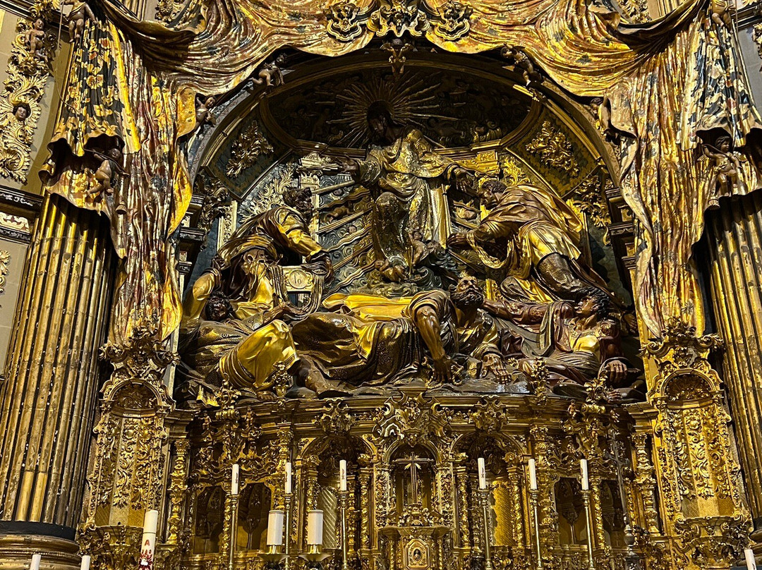 Holy Chapel of the Saviour-乌维达必去景点