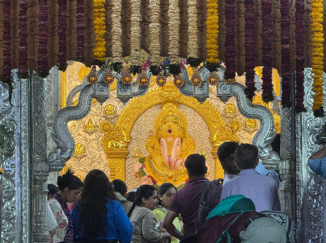 Dagadusheth Halwai Ganapati Temple-浦那必去景点