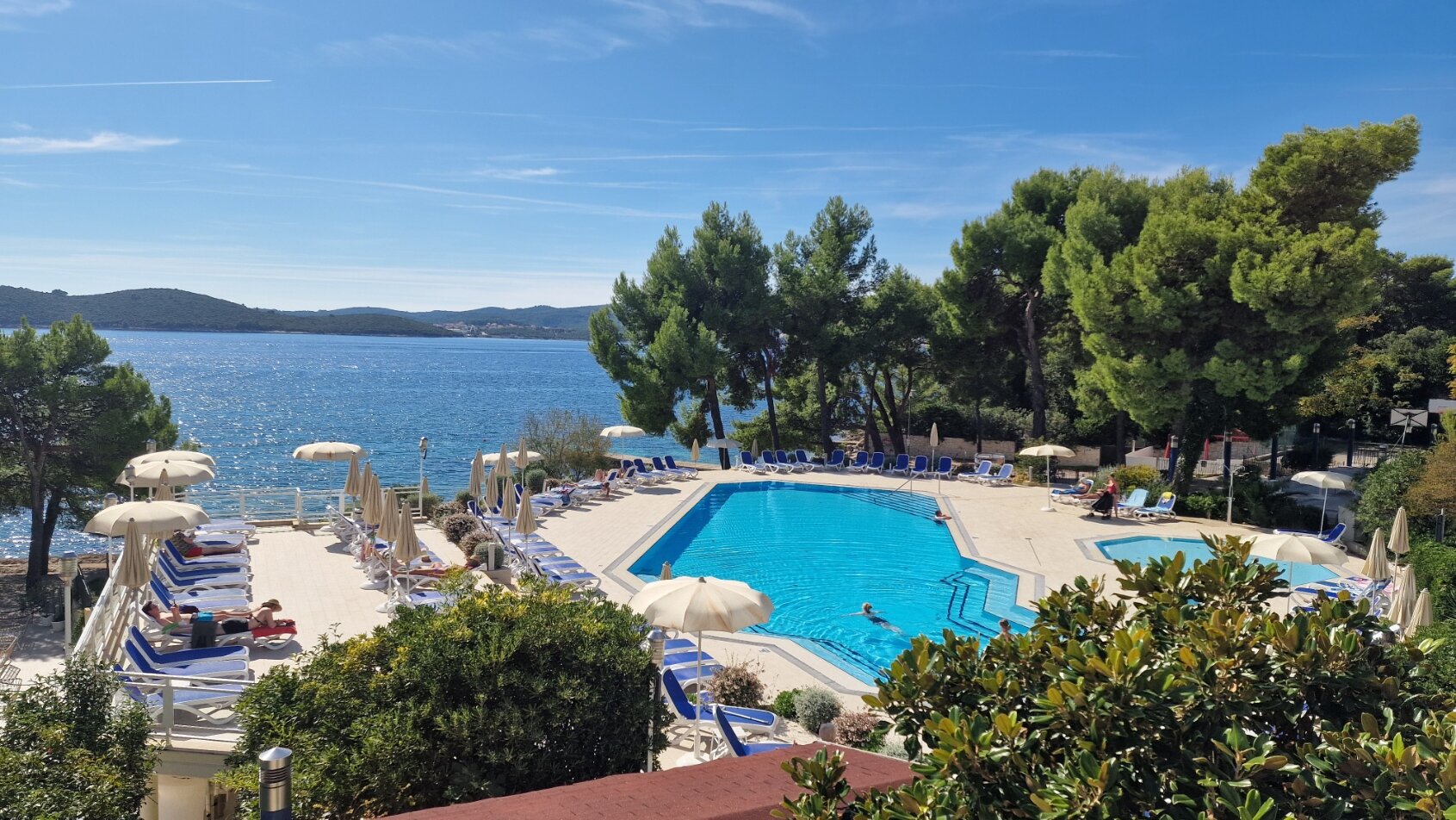 Aminess Vival Grand Azur Hotel-泳池