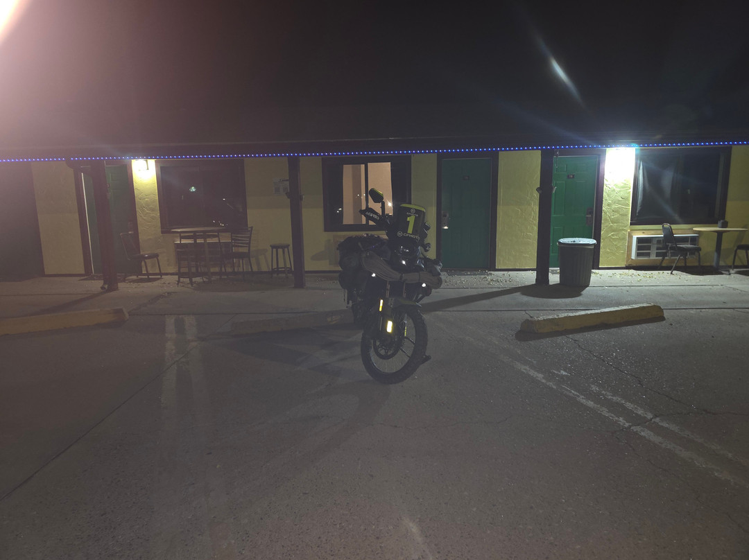 Tower 64 Motel & RV Park主图