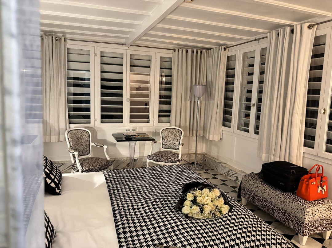 La Villa Bleue主图