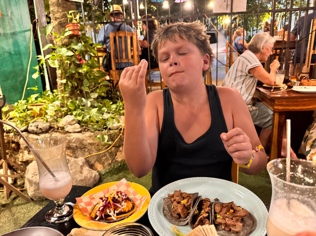 墨西哥餐馆和美食-El Charro