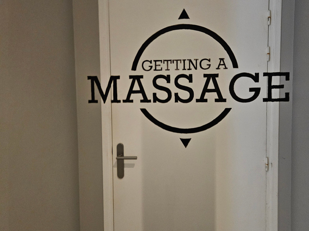 Eauzone Spa Carvin-Carvin必去景点