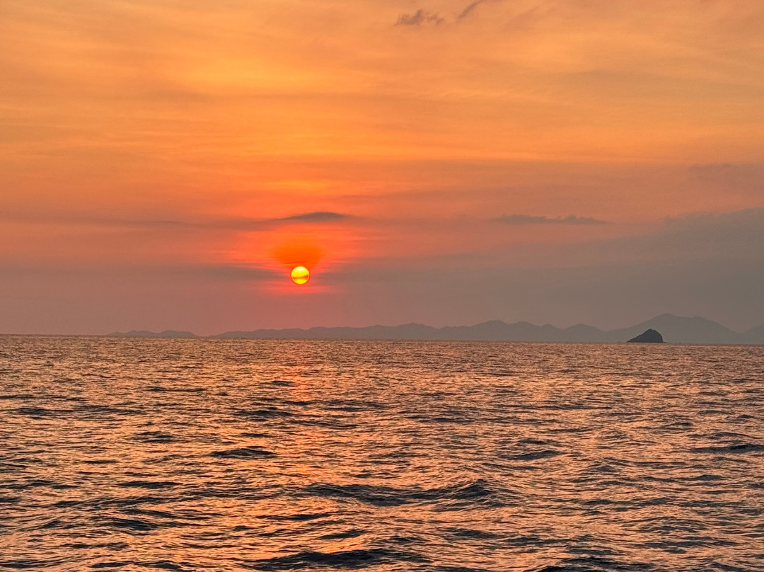 Meka Catamaran-甲米必去景点