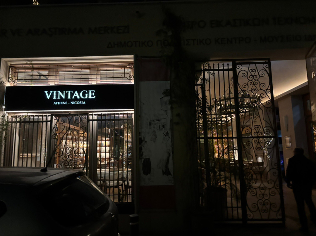 Vintage Wine Bar & Bistro主图
