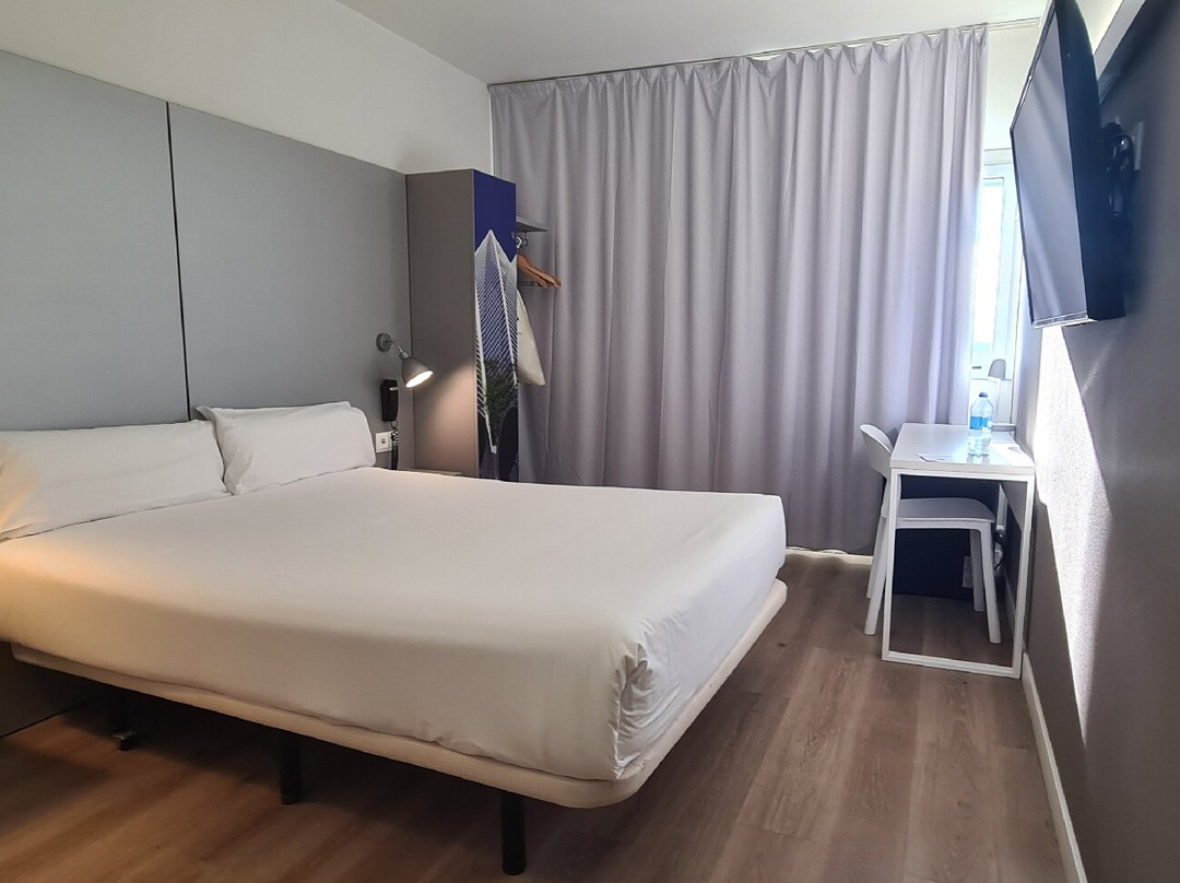 B&B HOTEL Valencia Aeropuerto主图