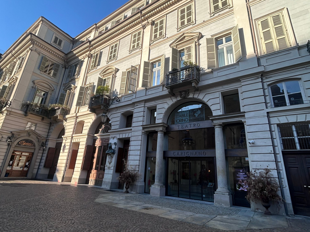 Piazza Carignano-都灵必去景点