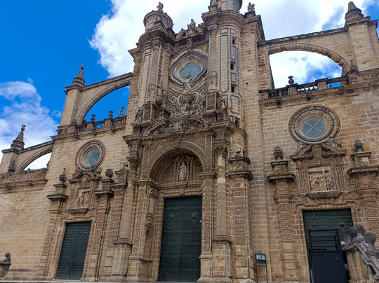 Catedral de Jerez-赫雷斯德拉弗隆特拉必去景点