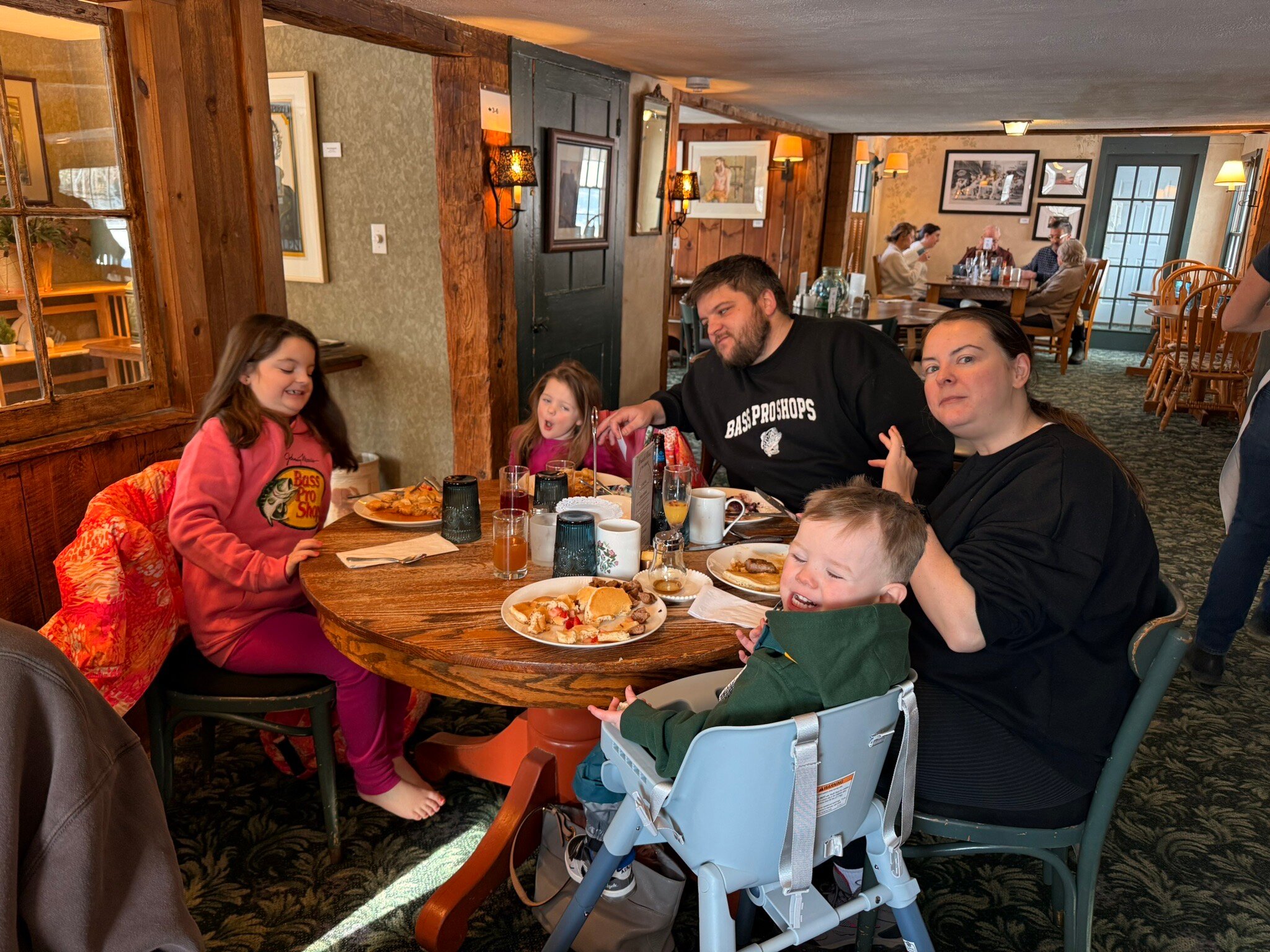 The Landgrove-官方