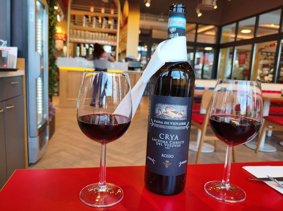 帕恩多夫购物中心-旁村必去景点