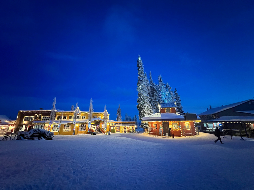 Vance Creek Hotel & Conference Centre主图