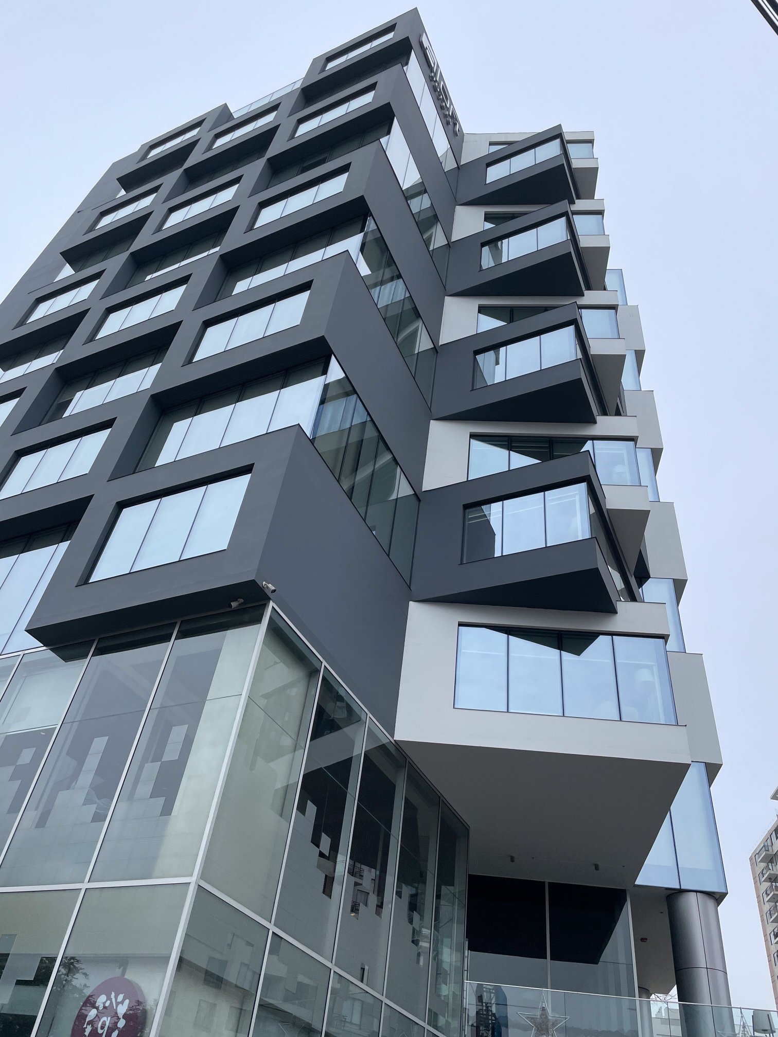 Aloft Lima Miraflores-浴室