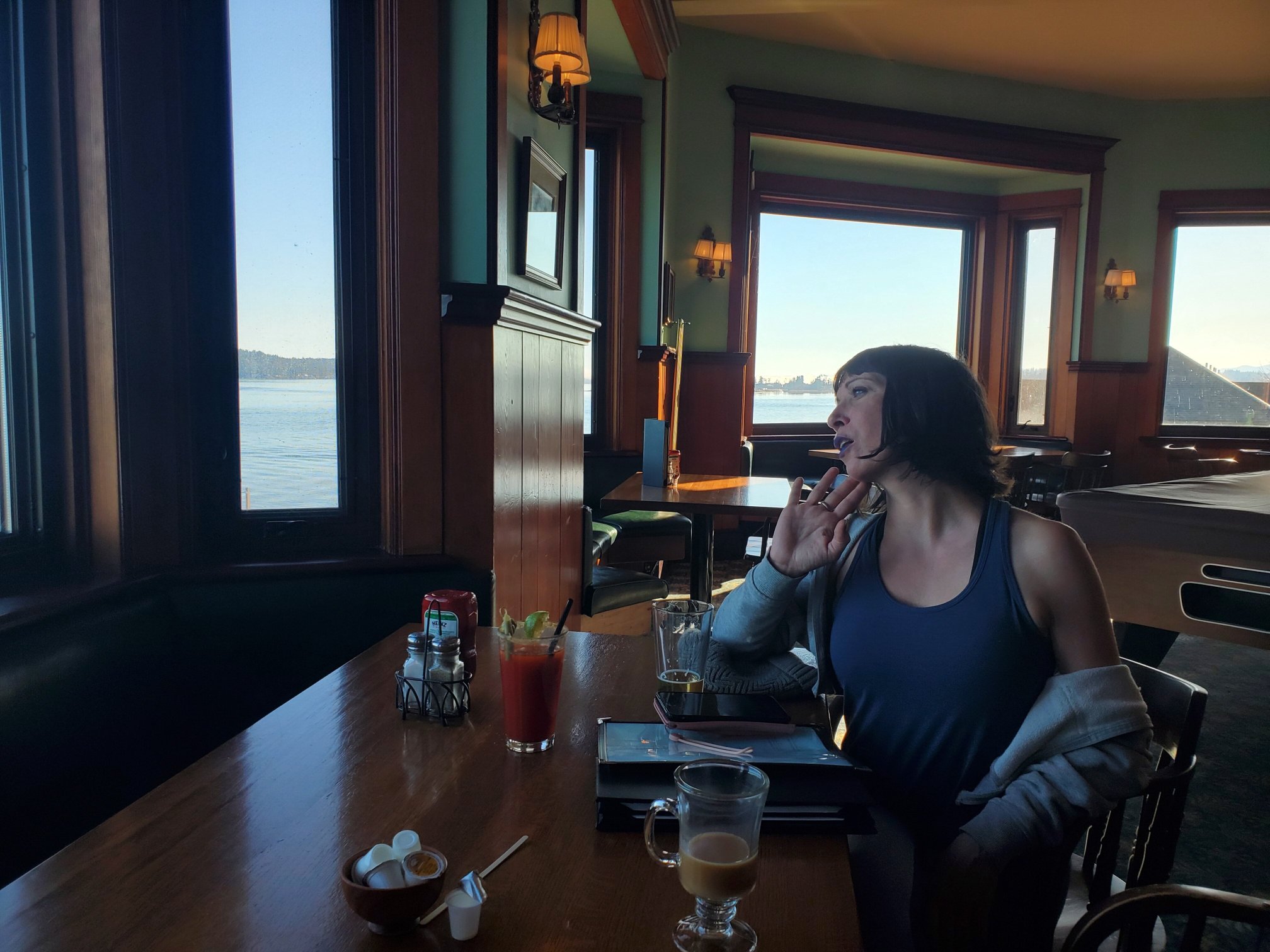 Painter's Lodge-官方