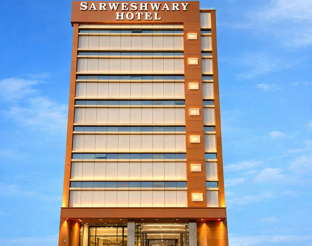 萨尔维什瓦瑞酒店主图