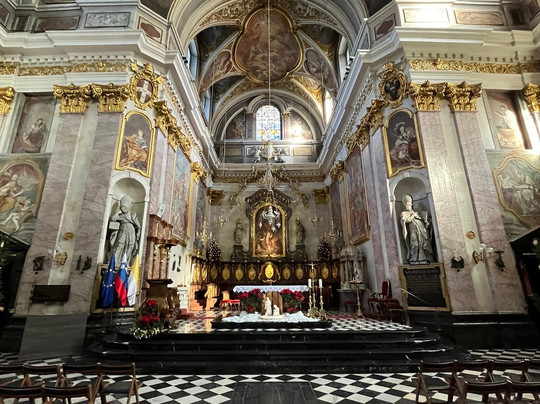 圣尼古拉斯大教堂（Stolnica Sv. Nikolaja）-卢布尔雅那必去景点