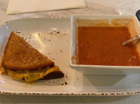 哈利森万怡酒店主图