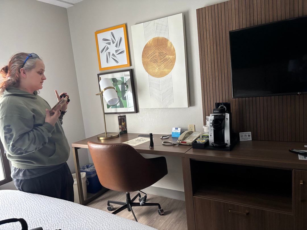 约翰斯敦格洛弗斯维尔假日酒店主图