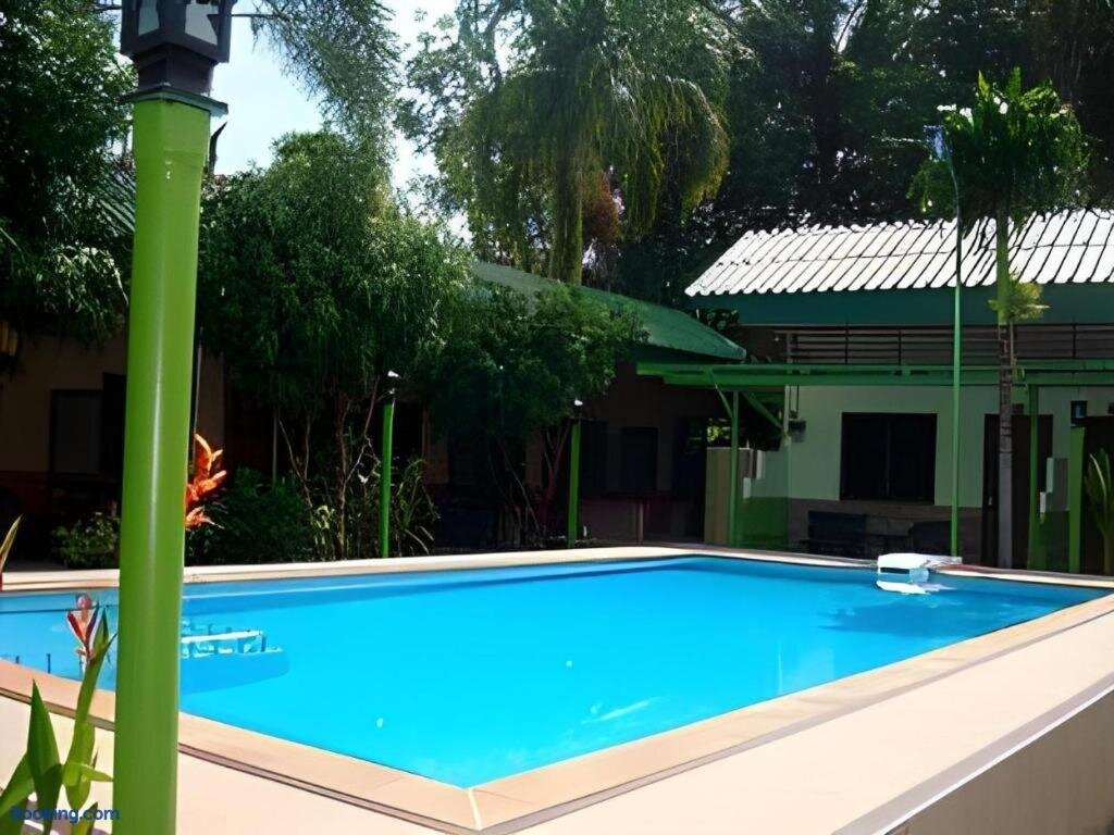 那亚度假酒店主图