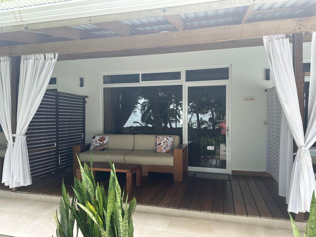 卡湖伊塔旅馆主图