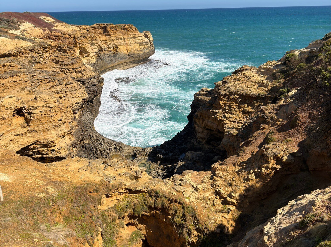 The Grotto-托伯莫里必去景点