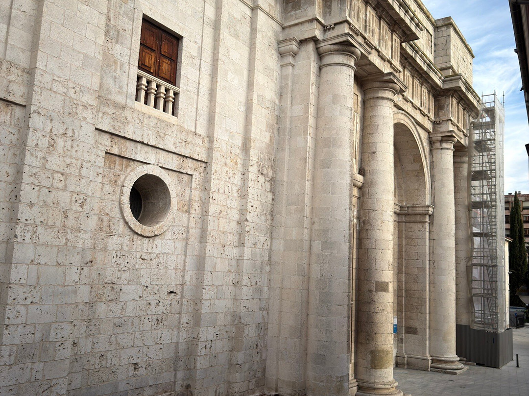 泽尼特科勒奇奥旅馆主图