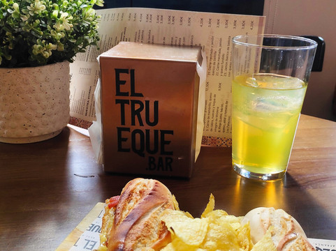 El Trueque.bar