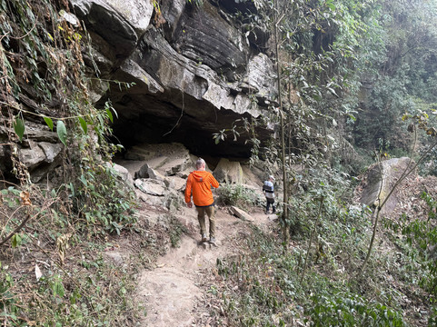 Pier Tours-Kohima必去景点