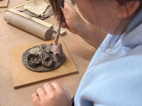 Alex Allpress Pottery School-Builth Wells必去景点