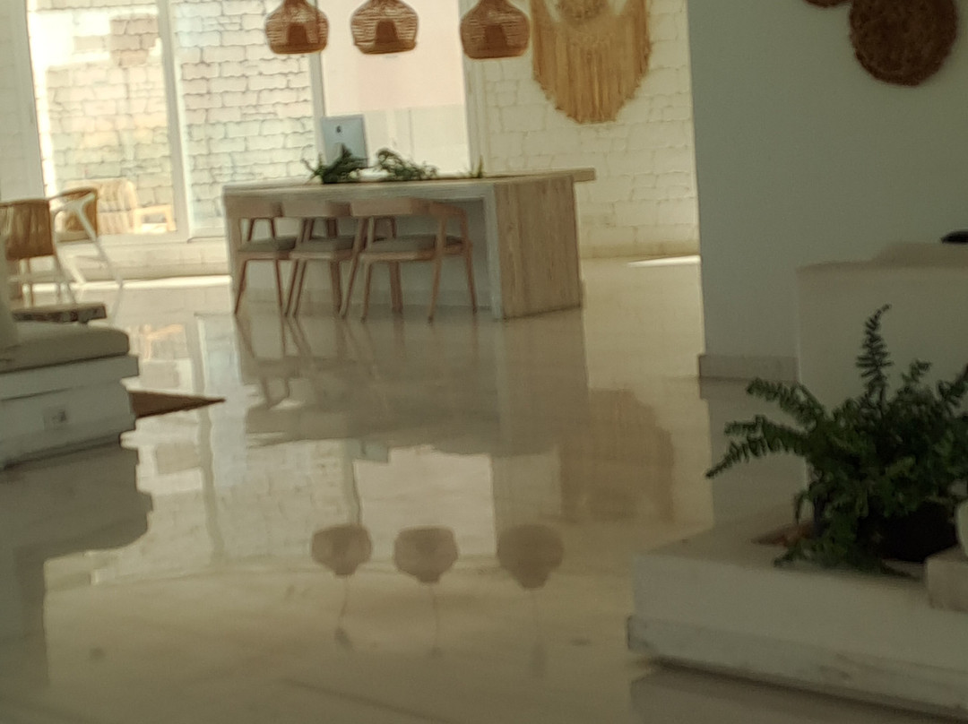 日出塔诺克度假村主图