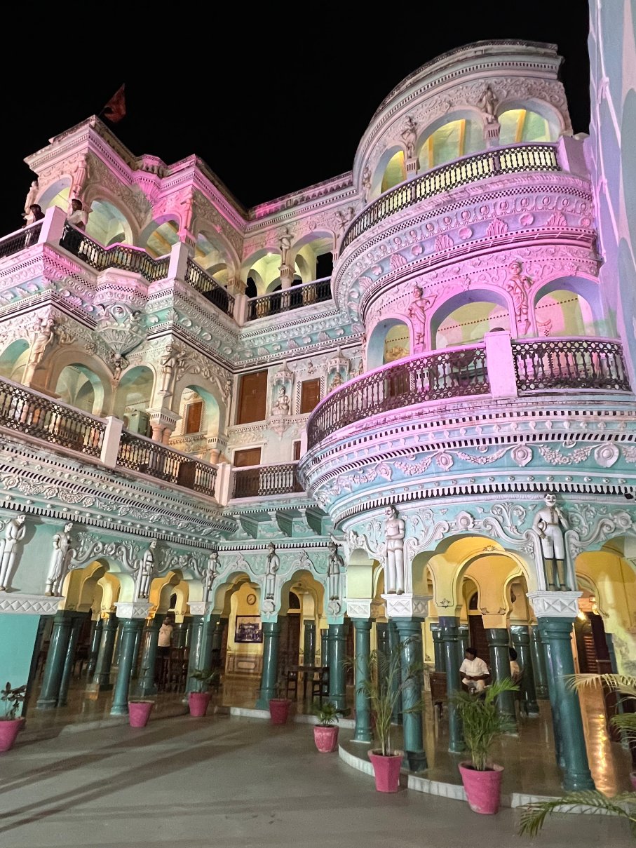 马尔吉加卡姆拉酒店-官方