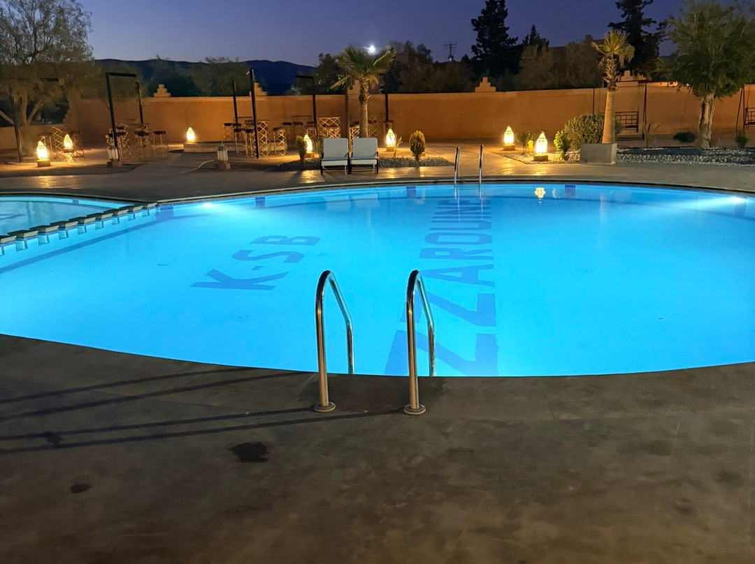 泰扎若因内古堡住宿加早餐旅馆主图