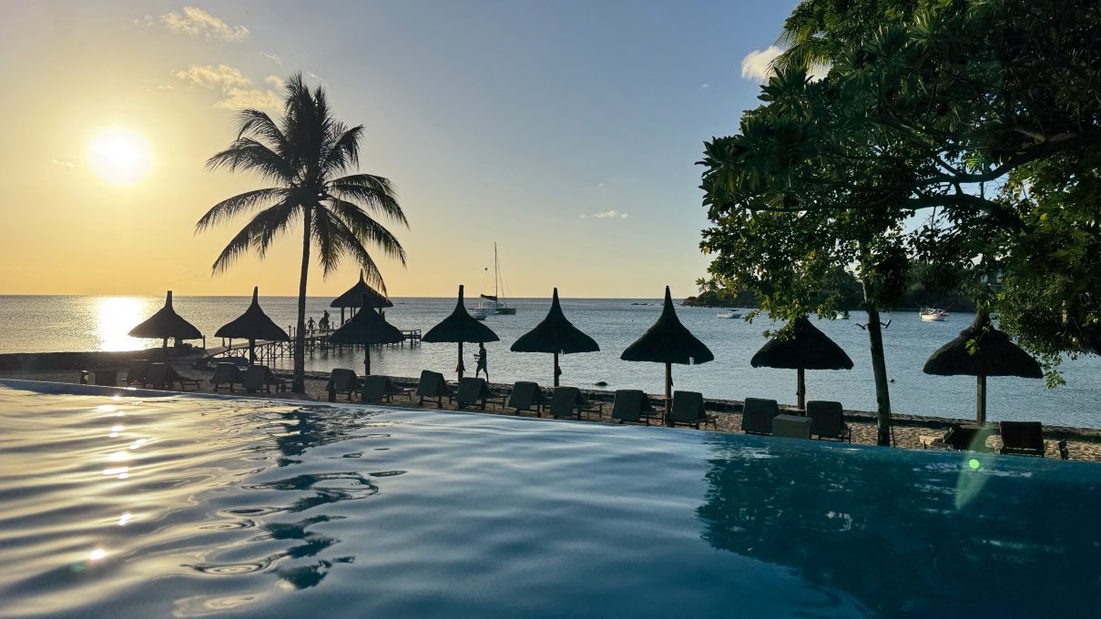 玛丽蒂姆毛里求斯水疗度假酒店-泳池