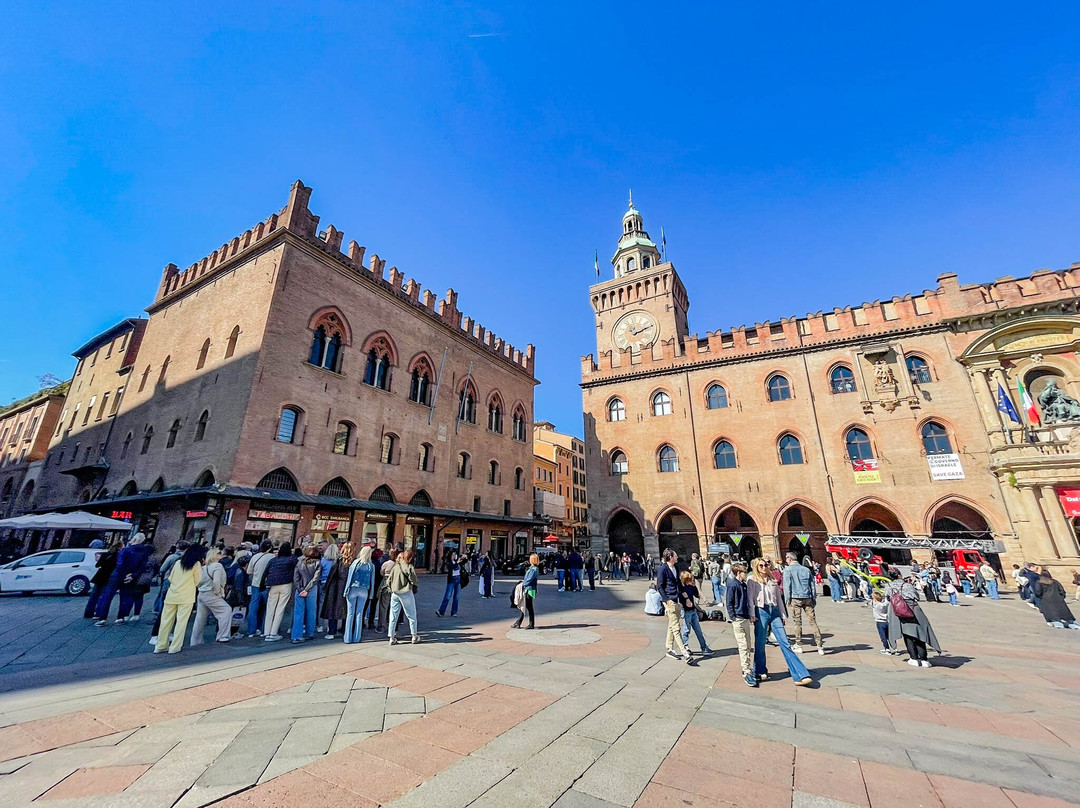 博洛尼亚主广场-博洛尼亚必去景点