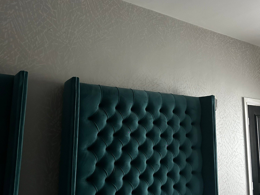 里昂兀兰霍尔酒店主图