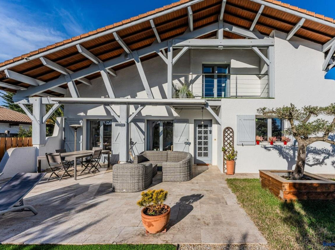 Chez Amaya