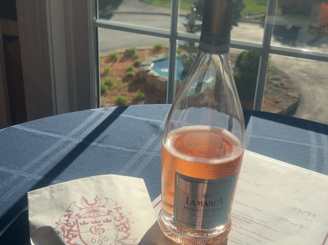 金沼酒店主图