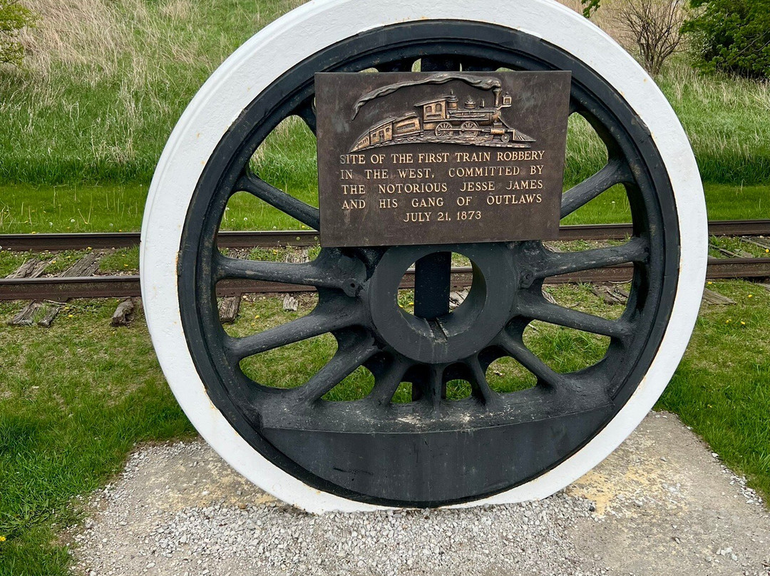 Jesse James Historical Site-Adair必去景点