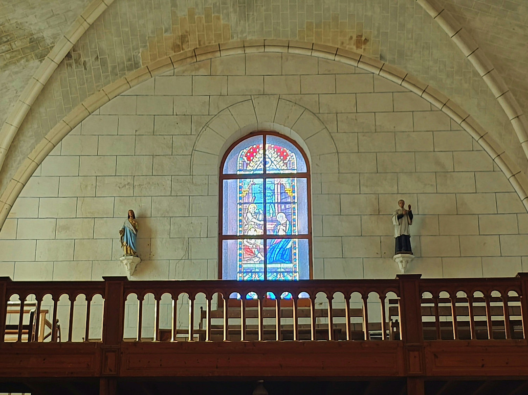 Eglise Saint Martin de Tours-Le Gue-de-Velluire必去景点