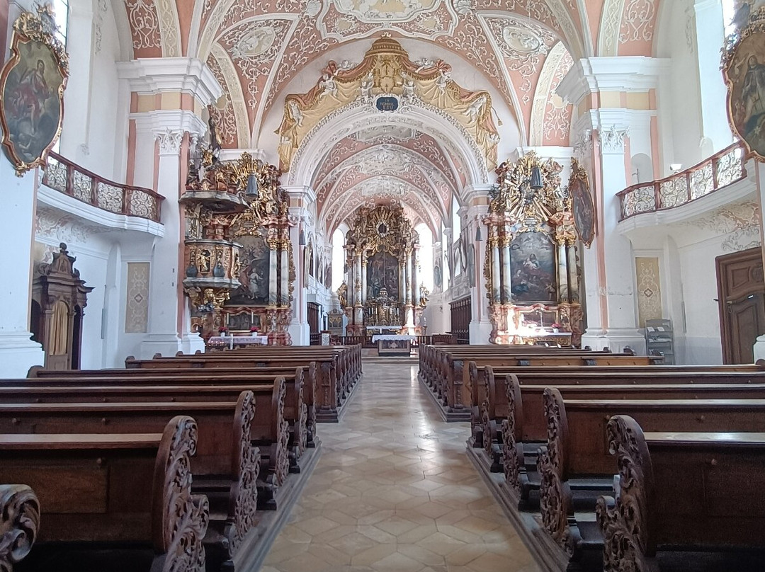 Dreifaltigkeitskirche-考夫博伊伦市必去景点