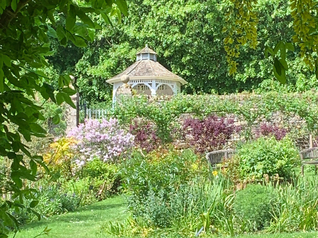 Cerney House Gardens-赛伦塞斯特必去景点