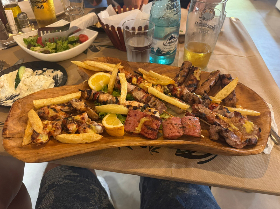 Eagle Nest Grill & Restaurant Ksamil