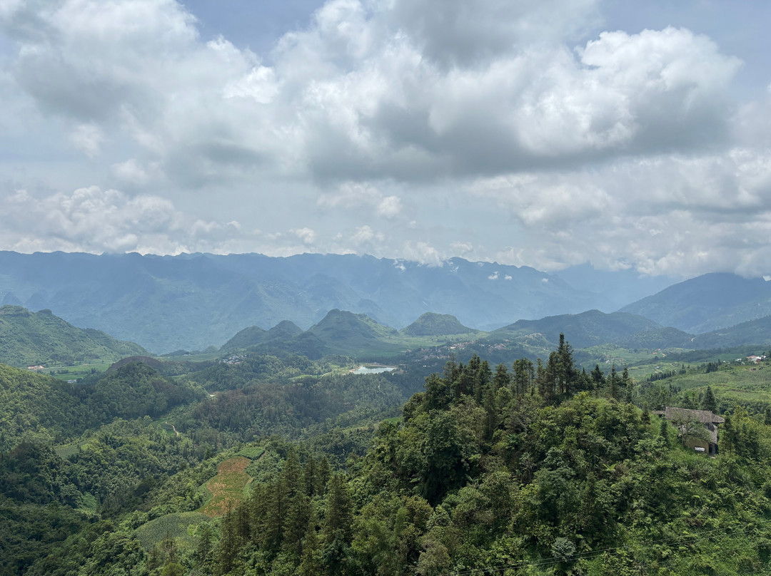 Ha Giang Loop Tour by Mama's Homestay-Dong Van必去景点