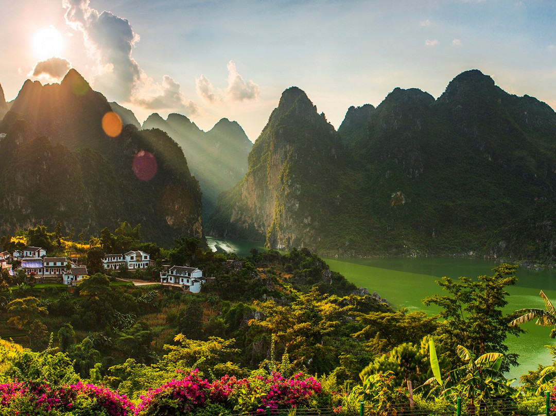 万峰湖景区-兴义市必去景点